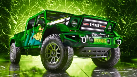 Todoterreno verde con acabado personalizado, de la edición Ultimate.